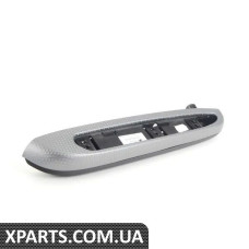 51437895400 BMW E46 Алюминиевый подлокотник — задний правый — Schwarz/Cube Si