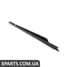 51228159022 BMW Ущільнювач вікна задніх нижніх дверей - правий