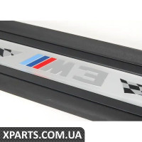 51477979360 BMW E92 M3 Накладка на передні двері - права