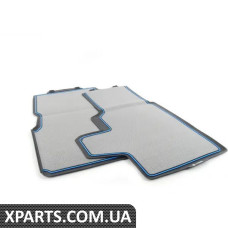 51472348072 BMW Комплект передніх всепогодних килимків для підлоги.