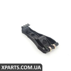 51477007082 BMW Гачок для кріплення підлогового килима