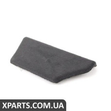 51477256102 BMW Накладка підлоги багажника - права