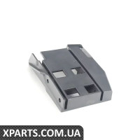 51112239703 BMW E30 Напрямний кронштейн переднього бампера - лівий