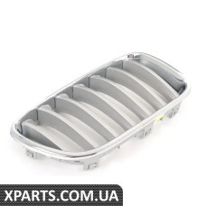 51117237422 BMW Решітка - передня - права
