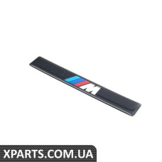 51132695679 BMW E39 ///М Емблема