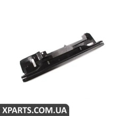 51718211467 BMW Крышка воздуховода