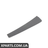 51411906473 BMW E30 Оббивка дверей середньої стійки - ліва
