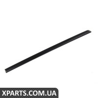 51138208452 BMW Молдинг задніх дверей - правий