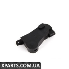 17222282684 BMW Кріплення масляного радіатора - праворуч