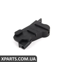 17222282683 BMW Кріплення масляного радіатора - зліва