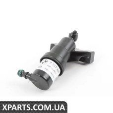 61677137401 BMW Форсунка омивача фар - ліва