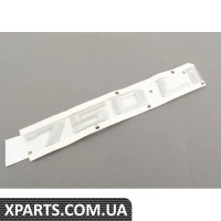 51147148195 BMW значок 750лі