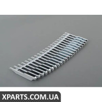 51131827282 BMW РЕШИТКА КАПОТА ТУМАЛА