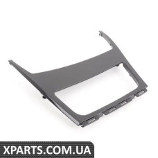 51169121712 BMW ОБРОБКА КРИШКИ