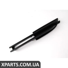 51117032614 BMW Решітка переднього бампера - права