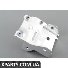 51117186514 BMW Перехідна пластина - права