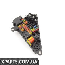 61146906588 BMW Блок запобіжників (блок розподілу живлення)