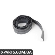 54121801211 BMW Ущільнювач заднього люка