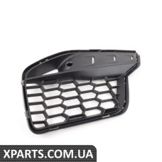 51118056262 BMW Вставка решітки - праворуч