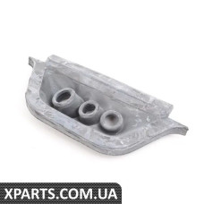 64111393320 BMW ВТУЛКА