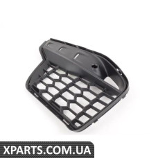 51118056261 BMW Вставка решітки - ліва
