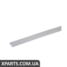 51417896093 BMW Облицювання лівих передніх дверей - Silver Cube