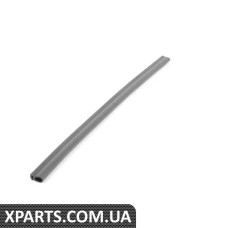 51237148341 BMW Боковое уплотнение капота - цена указана за штуку