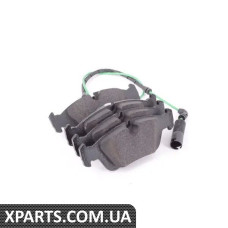 34112157572 BMW Комплект гальмівних колодок з датчиками зносу