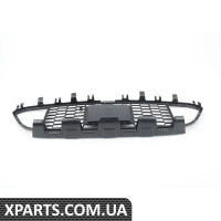 51118068135 BMW Нижні центральні грати