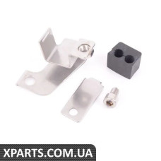 13537537321 BMW дужка