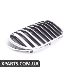 51137357012 BMW Решітка - передня - права
