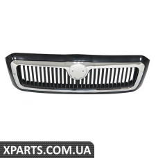 88530051102 DPA Решітка радіатора з хром накладкою, без емблеми