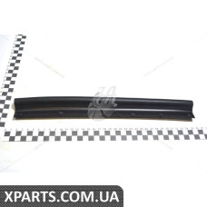Ущільнювач капота Cruze прав GM 94787613