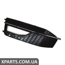 Решітка, повітронаправляюча чорна satinschwarz VAG 8K0807681L01C