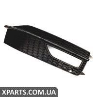 Решітка радіатора чорний satinschwarz VAG 8K0807682M01C