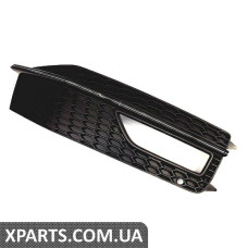 Решітка радіатора чорний satinschwarz VAG 8K0807682M01C