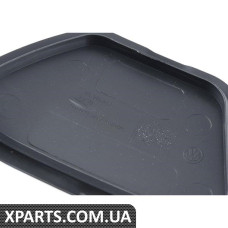 Кришка VAG 7P6805413