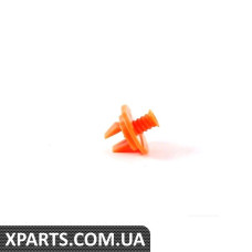 Овальная заклепка VAG 8P0853802A