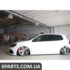 Набір бічних спідниць Golf R - Primed VAG 5K0898101