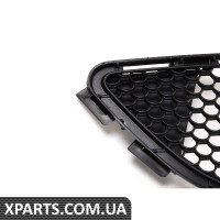 Нижні центральні грати Mercedes Benz 2048850153