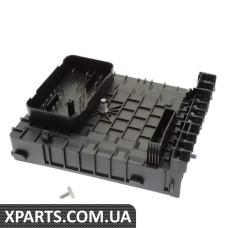 Панель предохранителей (Jetta Tiguan) VAG 1K0937125D