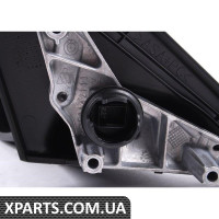 Дзеркало у зборі - зліва BMW 51167282571