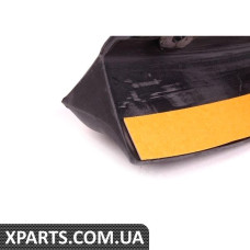 Задні бризковики - пара Porsche 95504480013