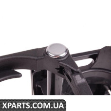 Фронт Кубка Тримач - Складання Mercedes Benz 66920101