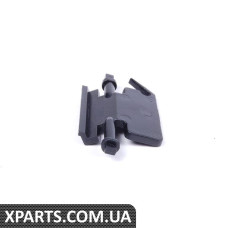 Кліпса BMW 64111374250
