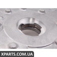Кришка ГРМ з масляним насосом BMW 11142463752