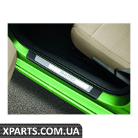 Декоративні/захисні накладки на пороги (п/м) Rapid VAG 5JA071303