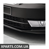 Декоративна накладка (молдинг) переднього бампера А7 чорна VAG 5E0071311