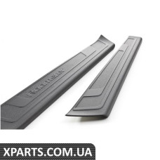 Декоративні/захисні накладки на пороги Roomster VAG KDA770001