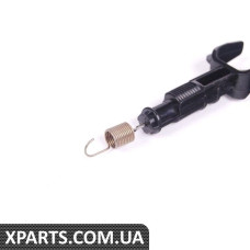 Кронштейн для кришки - правий BMW 61677282526